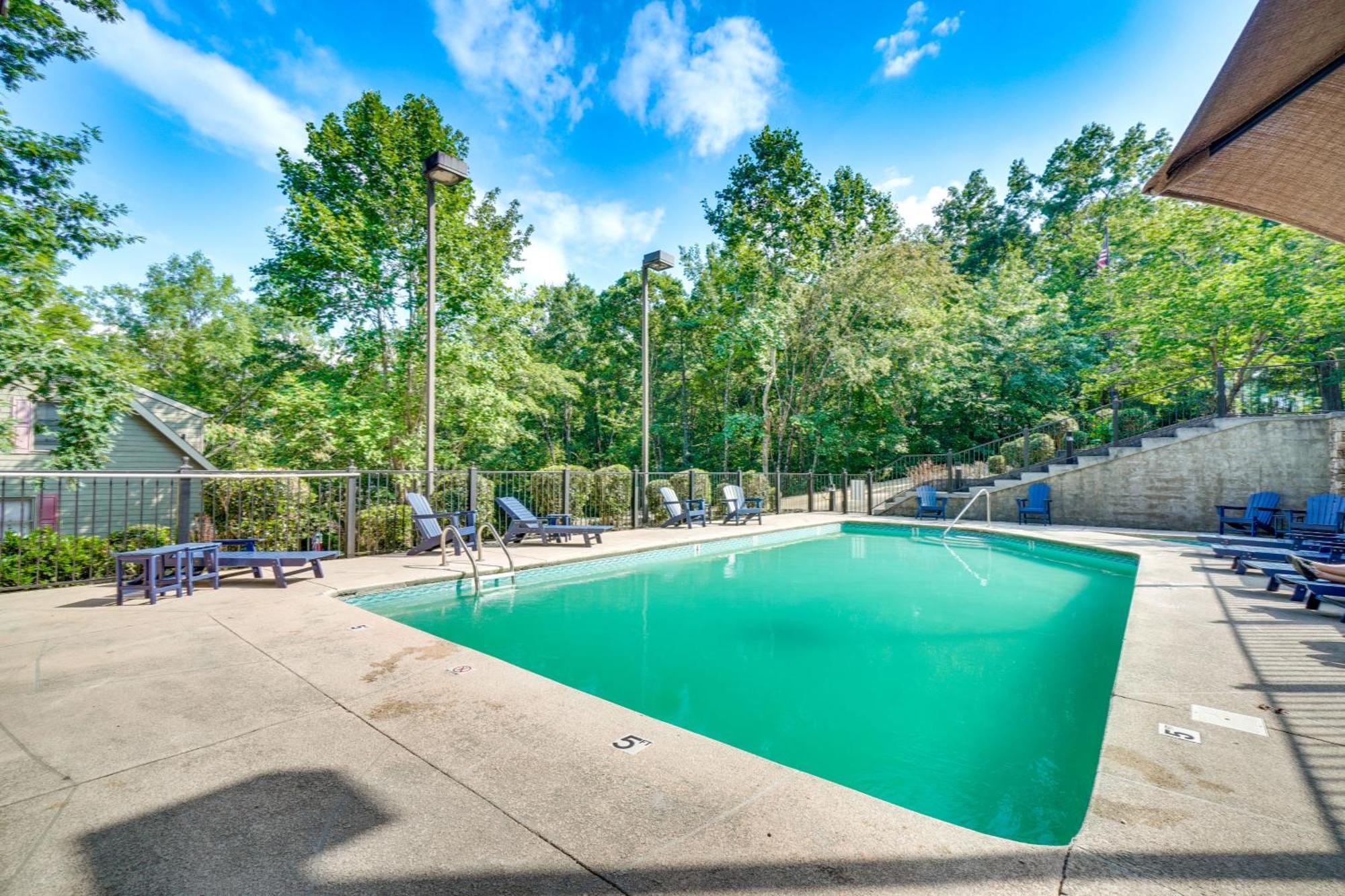 Smoky Mountain Cabin With Deck And Hot Tub! Pigeon Forge Exterior photo